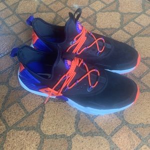 Nike air huarache drift PRM size 11 navy blue
